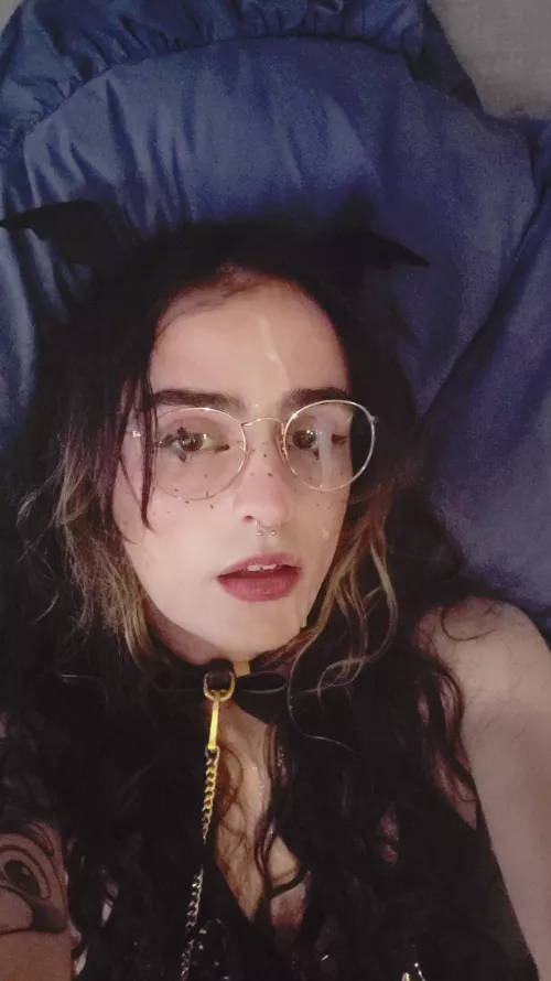 I love being collared and cummed on [F] by Nympholuna