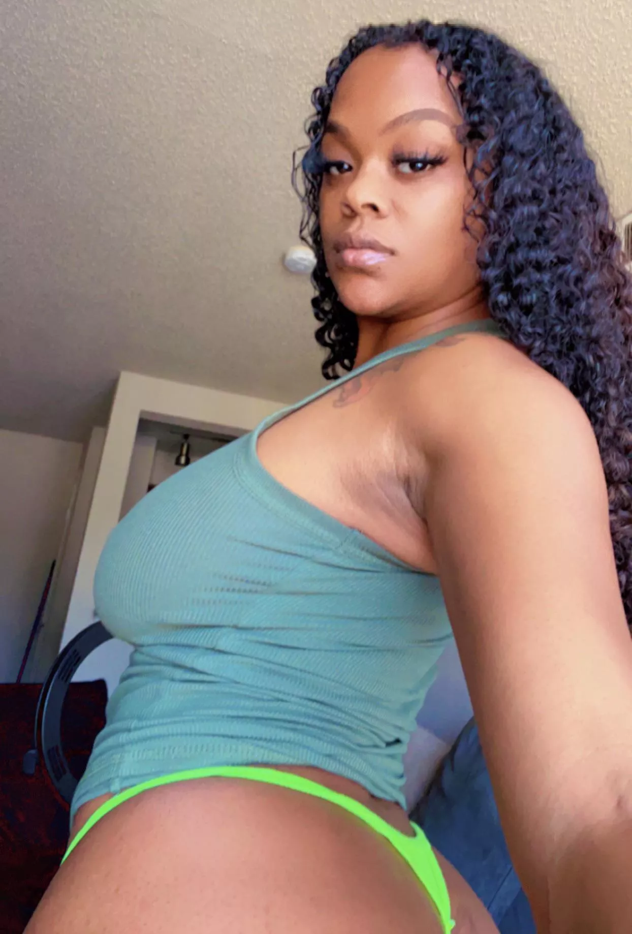 I taste just as good as I look. posted by Yani-bella