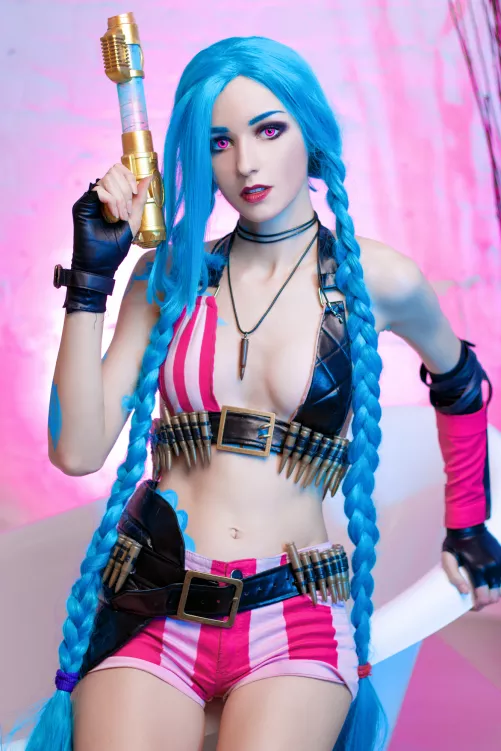 Jinx by Axilirator by Axilirator_Cosplay