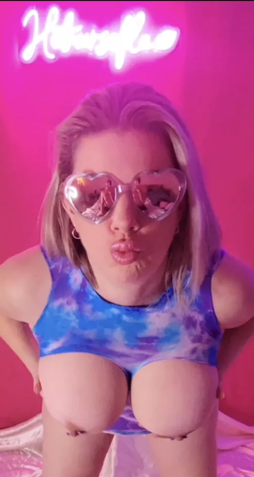 My big stuffed persed lips by Hotnursefla