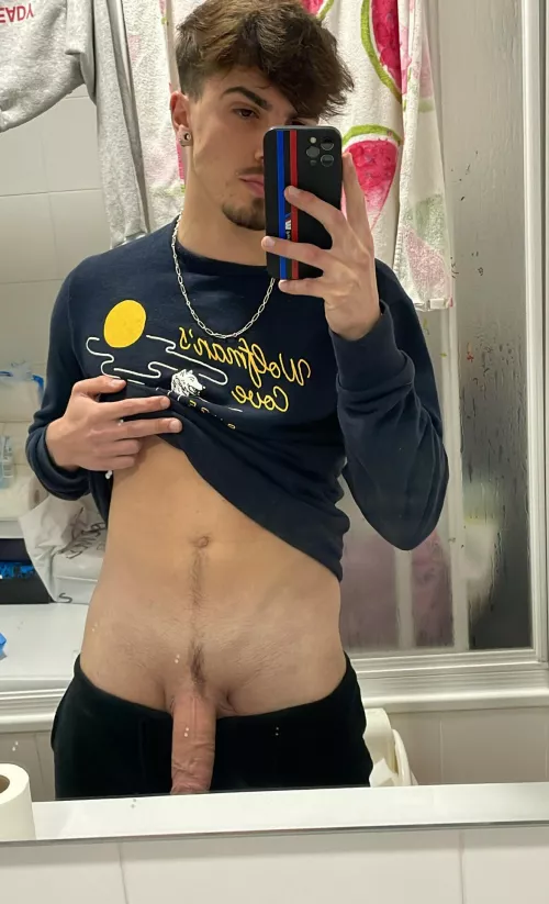 My soft dick stays thick that's why it's so hard to hide people are always looking down by jjboy0