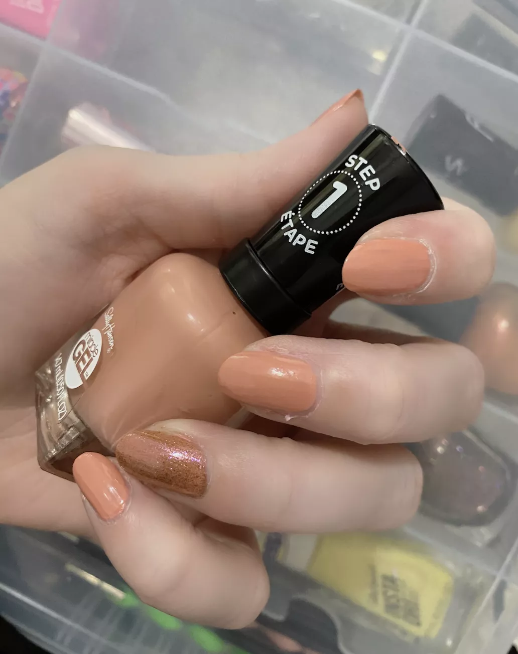 Pretty New Polish on my natural nails 💅 Even shot a video of me painting them 💋 posted by eroticwhisperings