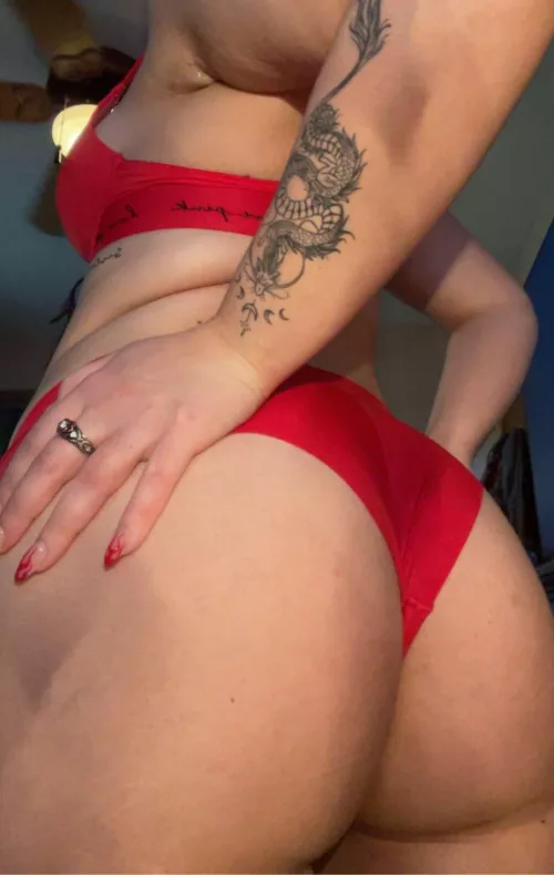 Red set 😍 by MmCooki_