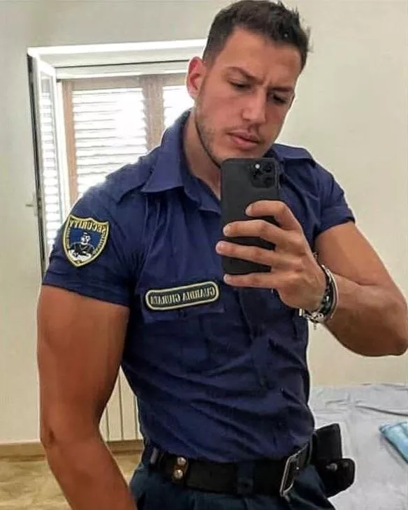 Security posted by PeteGuy23