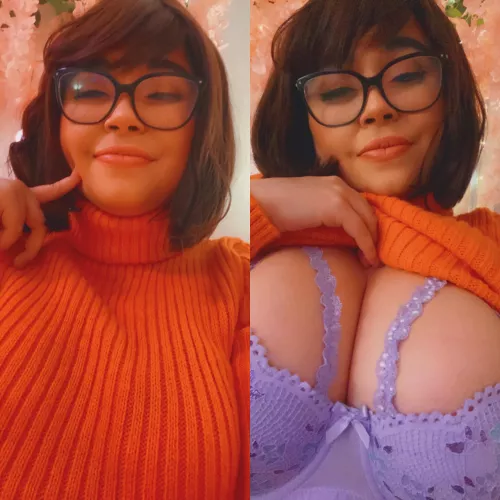 Sleepy Velma does have some big sweater pillows 🧡💜 by Sea-Sell198