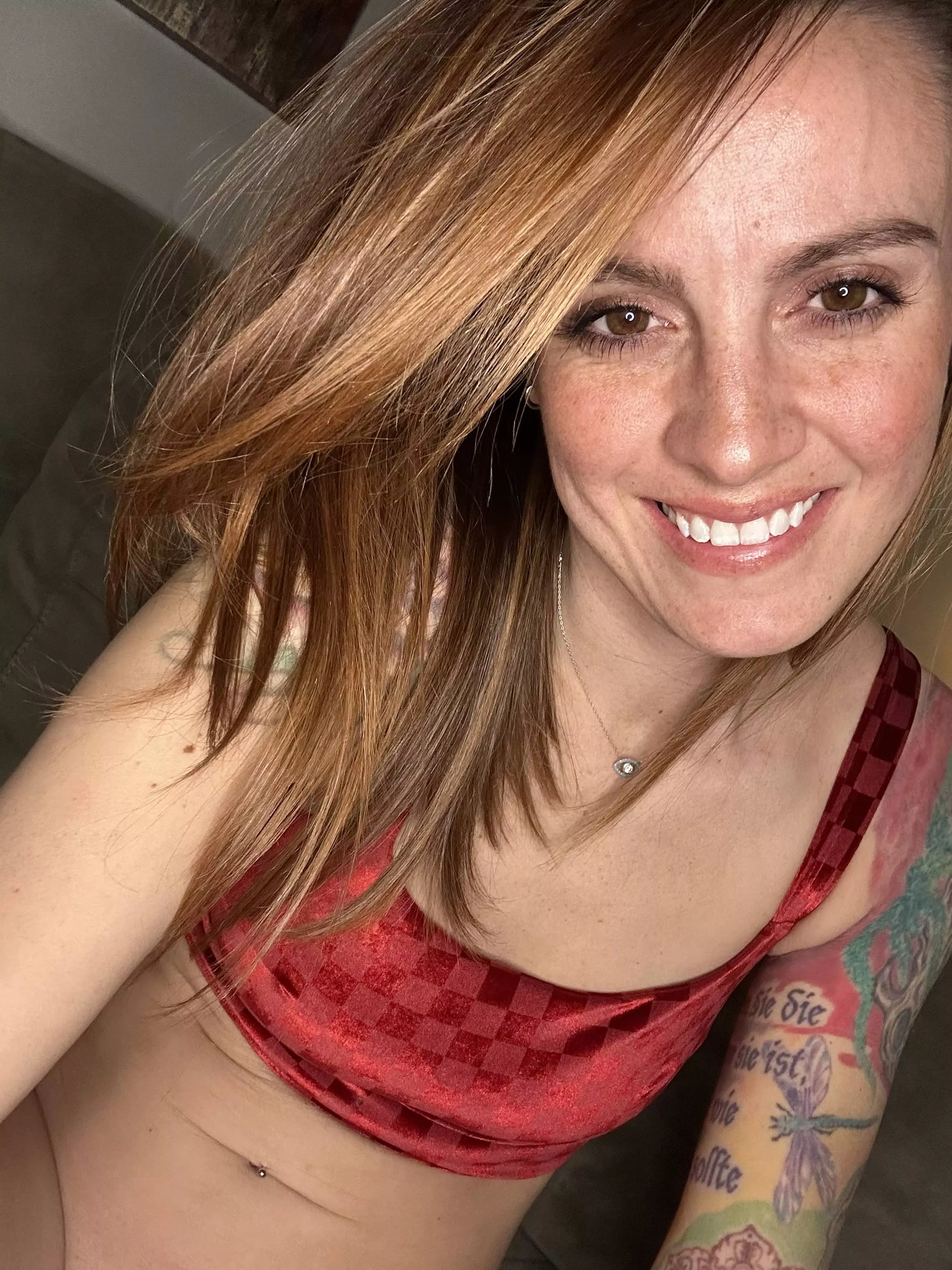 Teasing you through smile. posted by Tay-Rae773