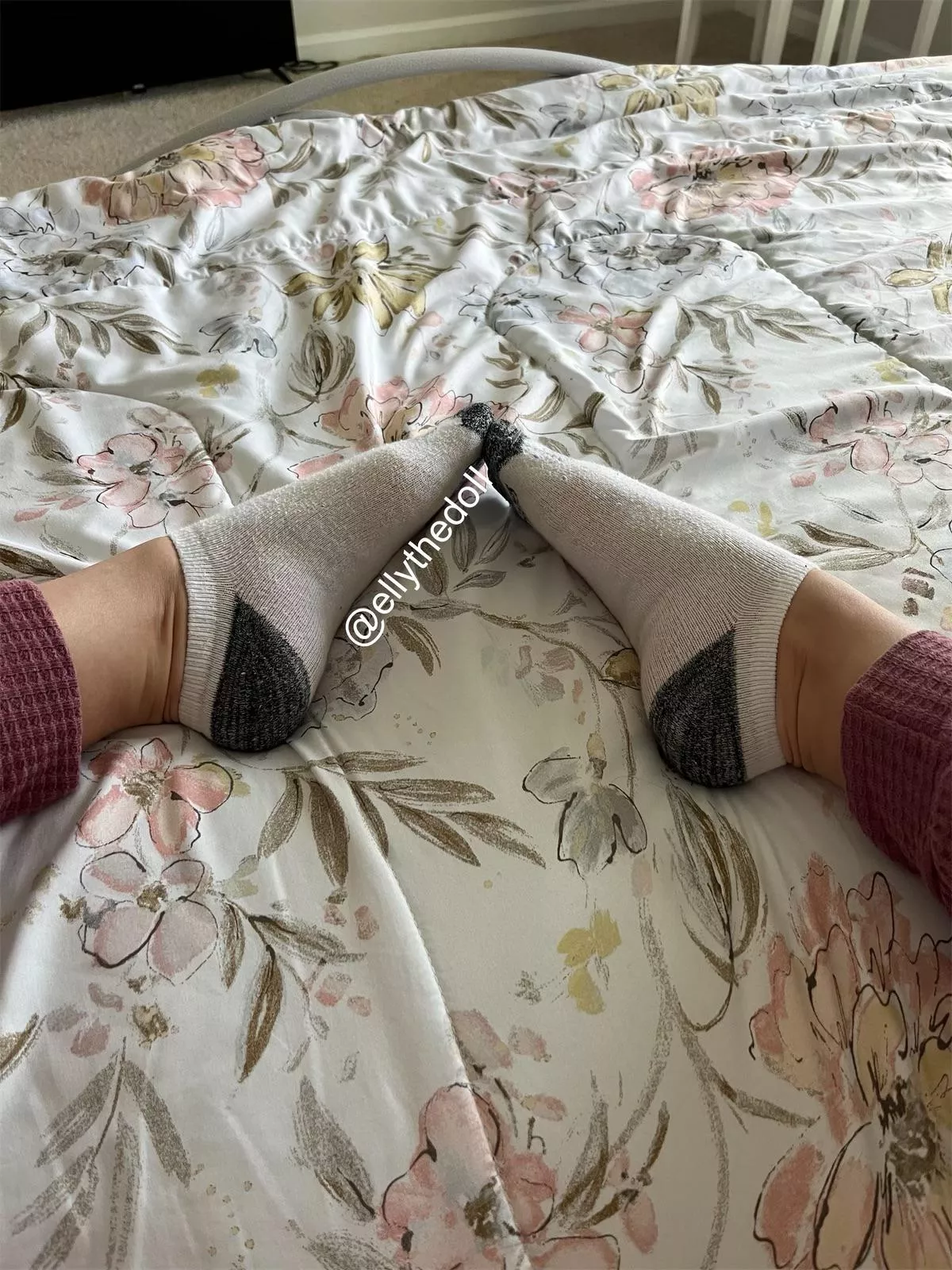 Wanna sniff my socks? 🤍🤍 posted by ellythedoll
