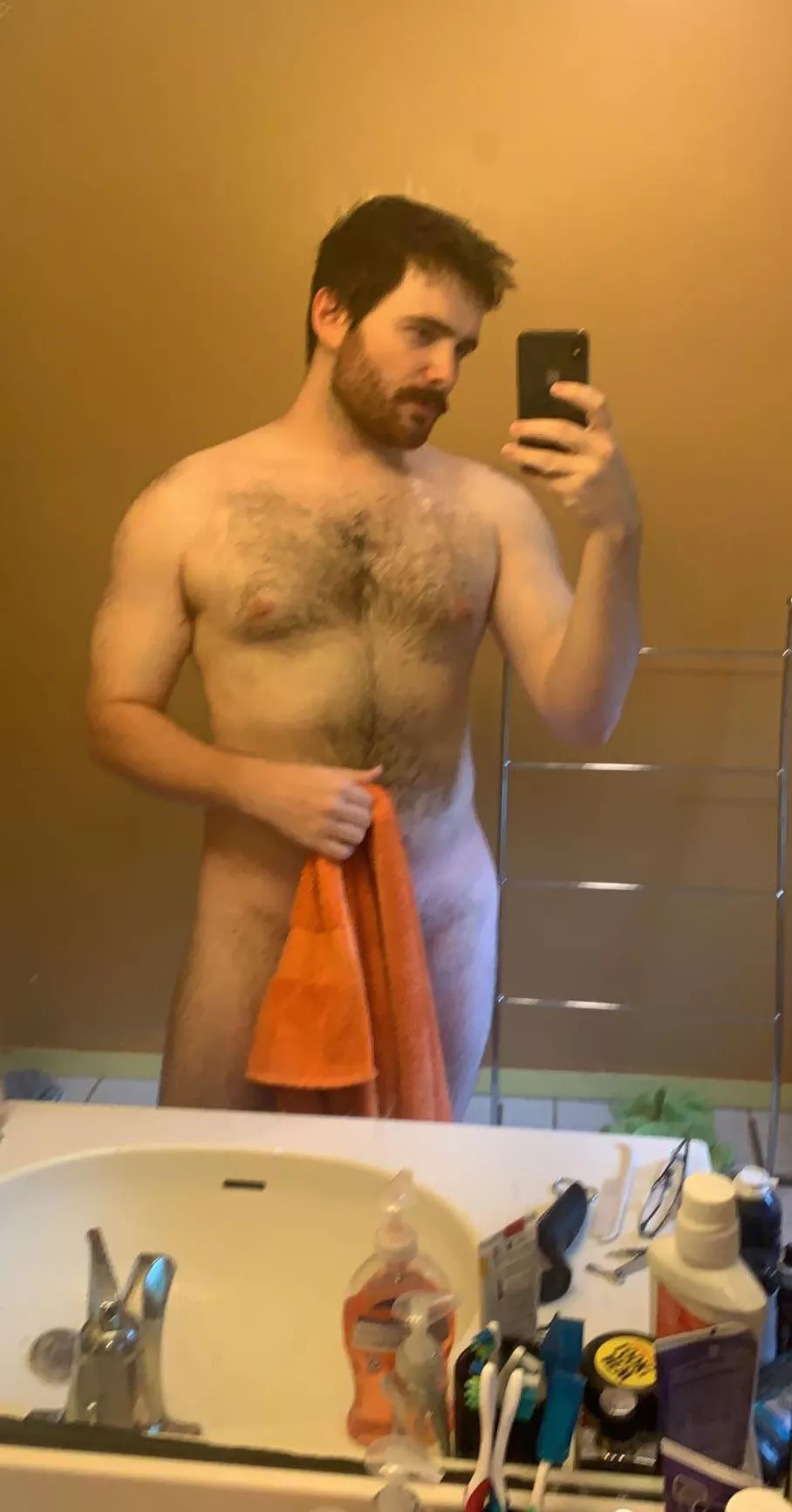 26 bi dad, looking for fem bottoms. snap: mattn432 posted by yes_it_iz