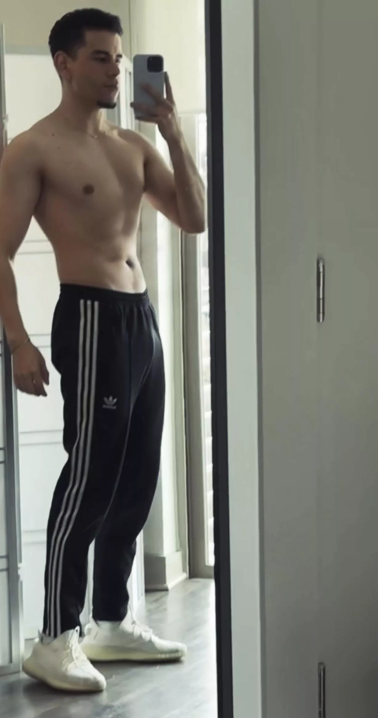 28 year old top jock from Texas hmu - rc1907 posted by Lower_Big_6614