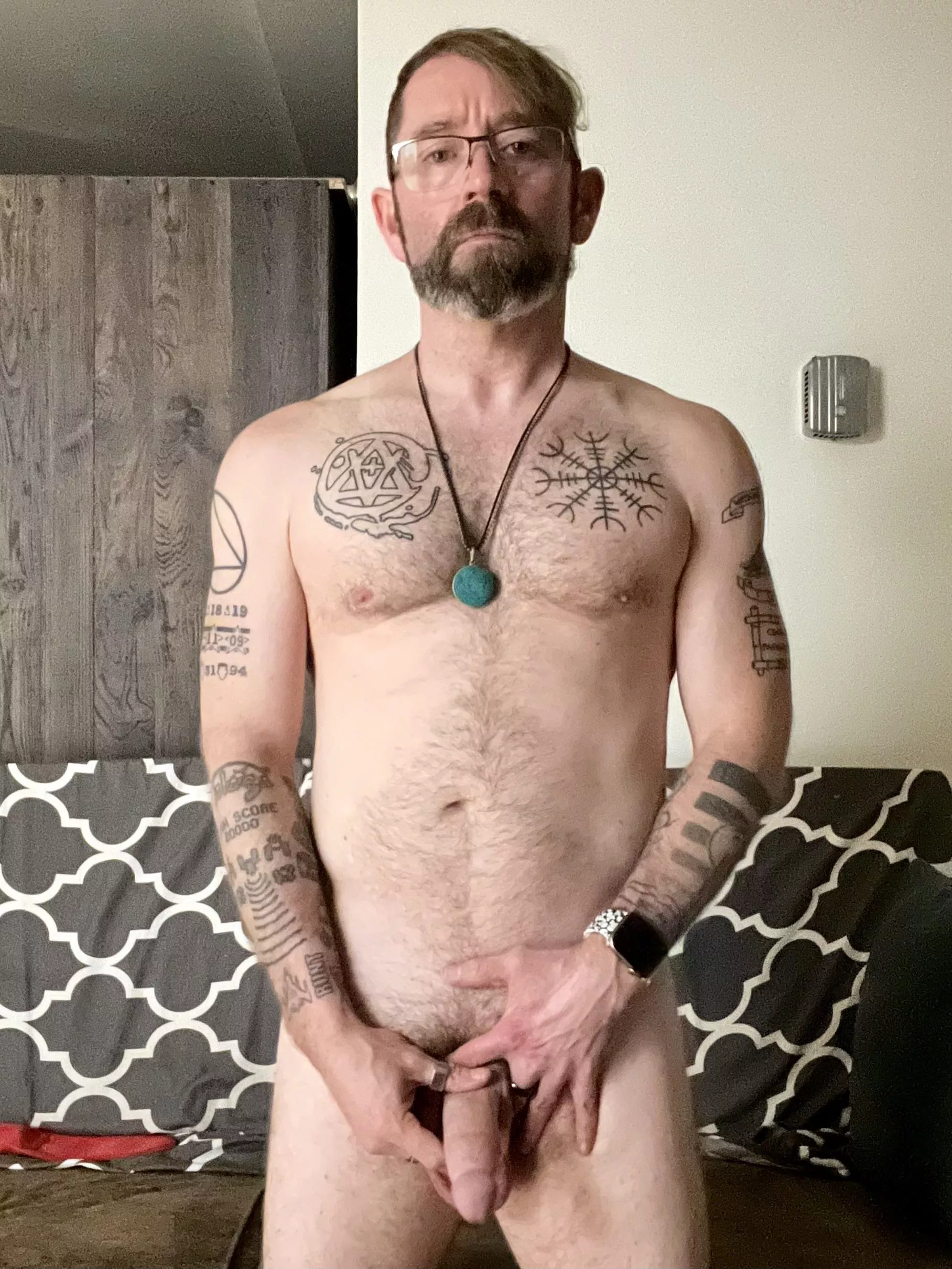 Any takers? The back’s as good as the front. posted by GoofyFoot76