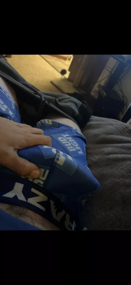 Anybody wanna talk?😉 by No-File1458