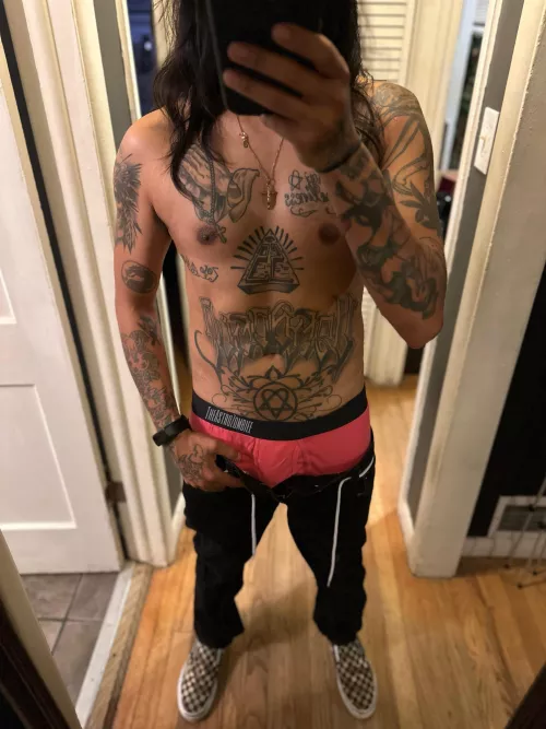 Busy Sunday, time to unwind 😉 by TheAstroZombiee