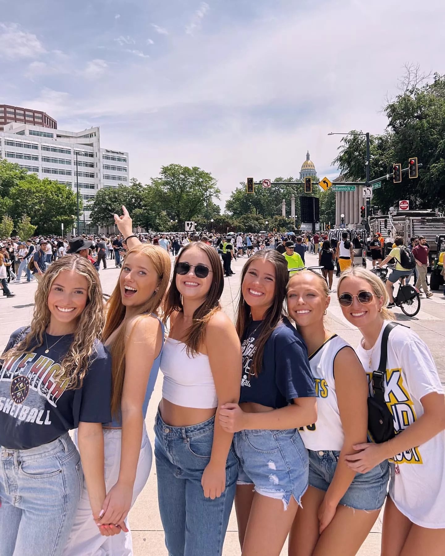 College girls posted by HonestRunner