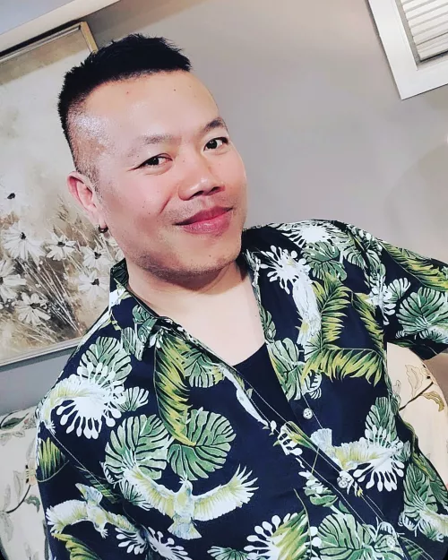 Hey y'all 🤠 by Odd_Quit1349