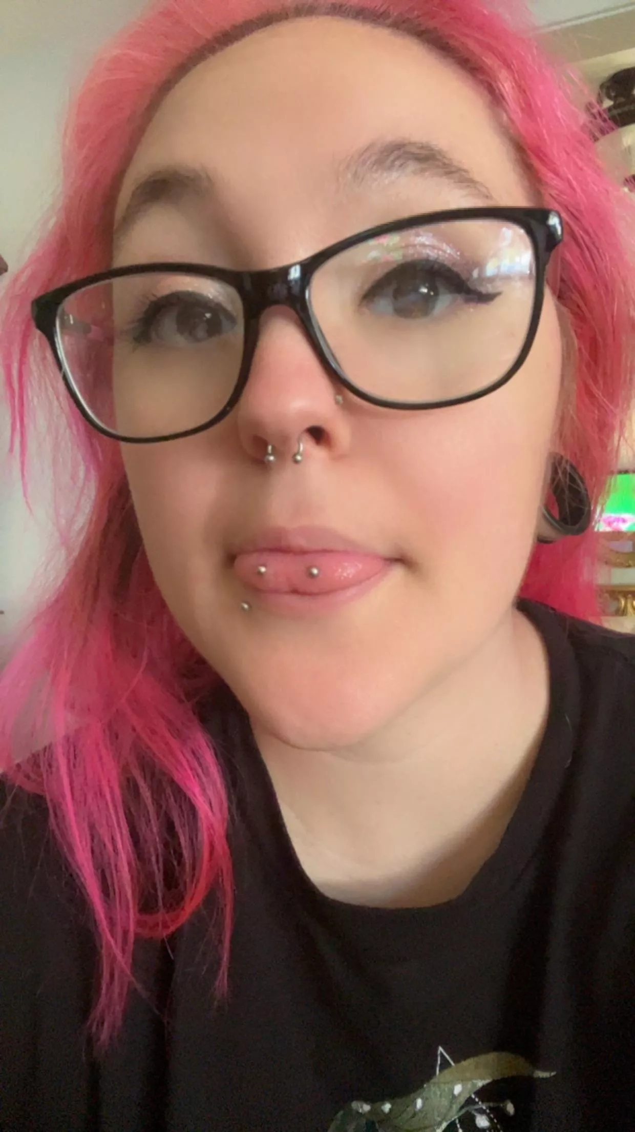 I wore makeup yesterday 🤪🖤 posted by Kawaiixkitten666