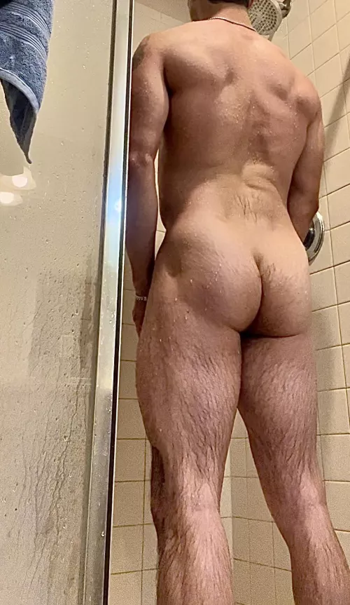 I’m new, do I belong here? by l3g3nda4ry_