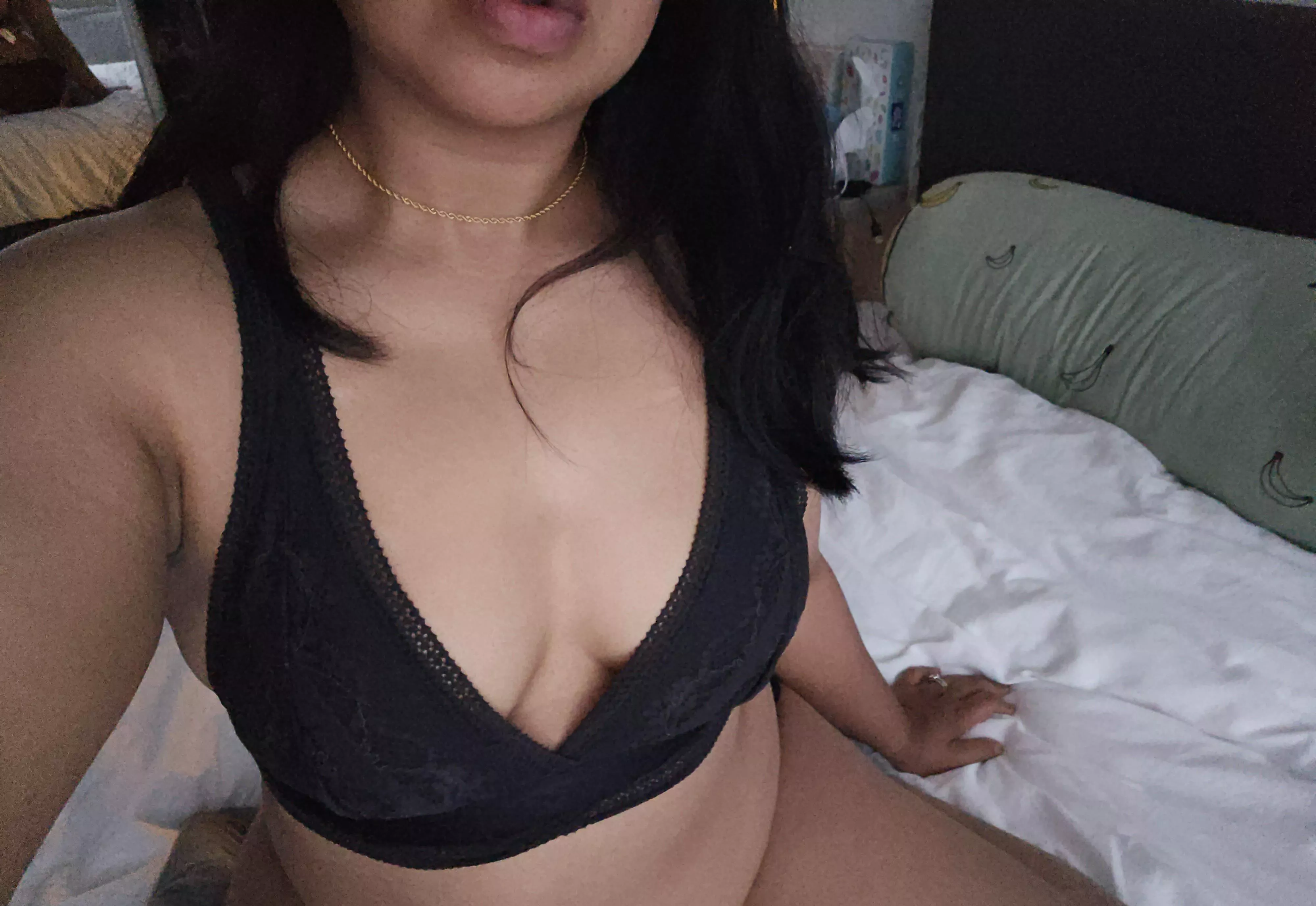 Lazy sunday in bed, who wants to join me? posted by asian_w_thickthights