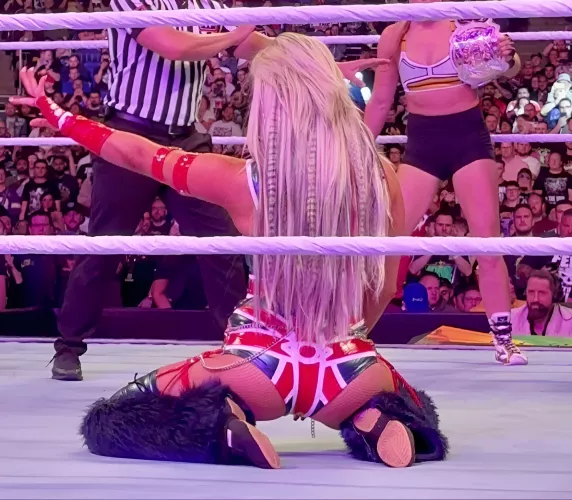 Liv Morgan by FluidAd2038