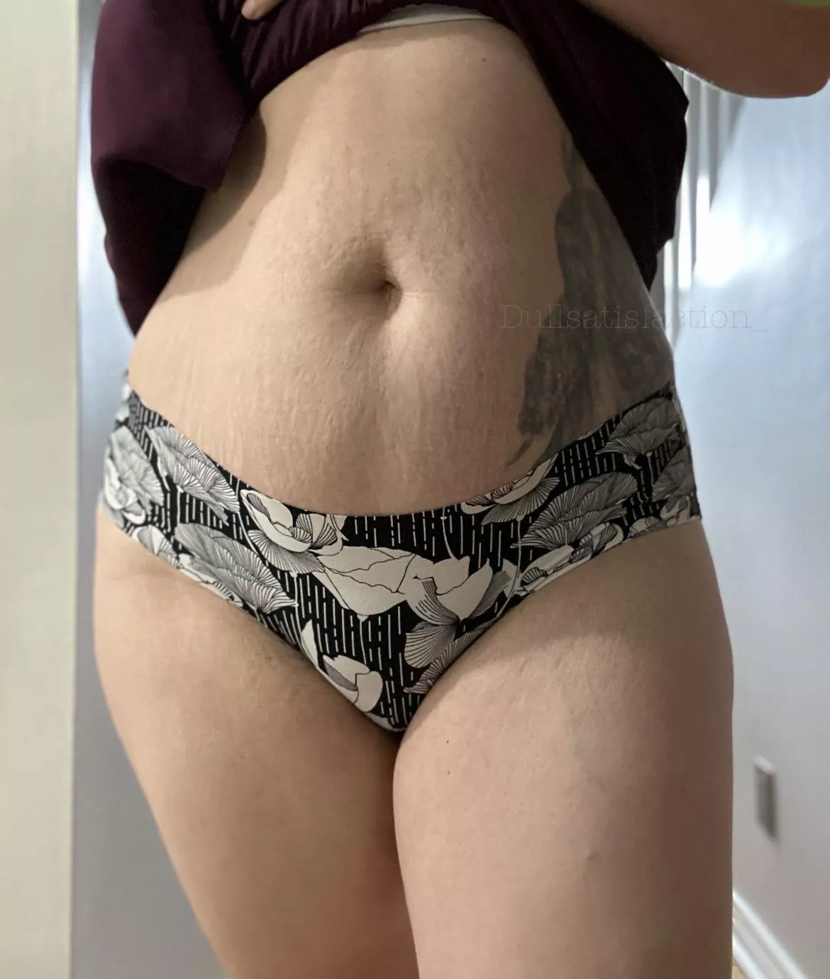 My mummy tummy 🤗 posted by dullsatisfaction_