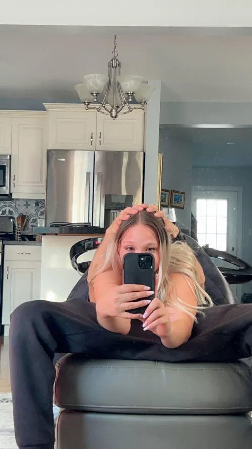 Pre-69 stretches by bblondebbarbie