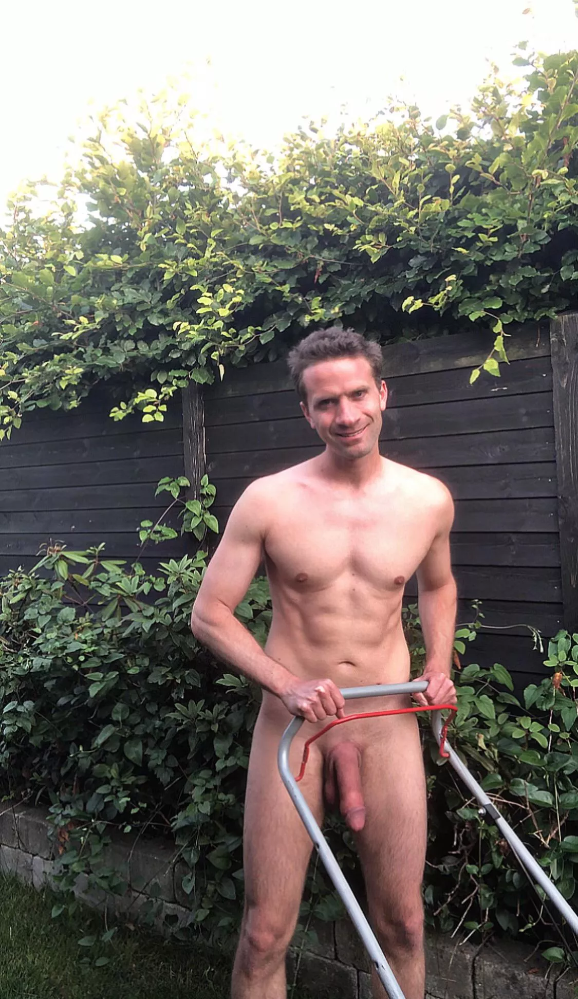 Ready to mow posted by Eventyr88