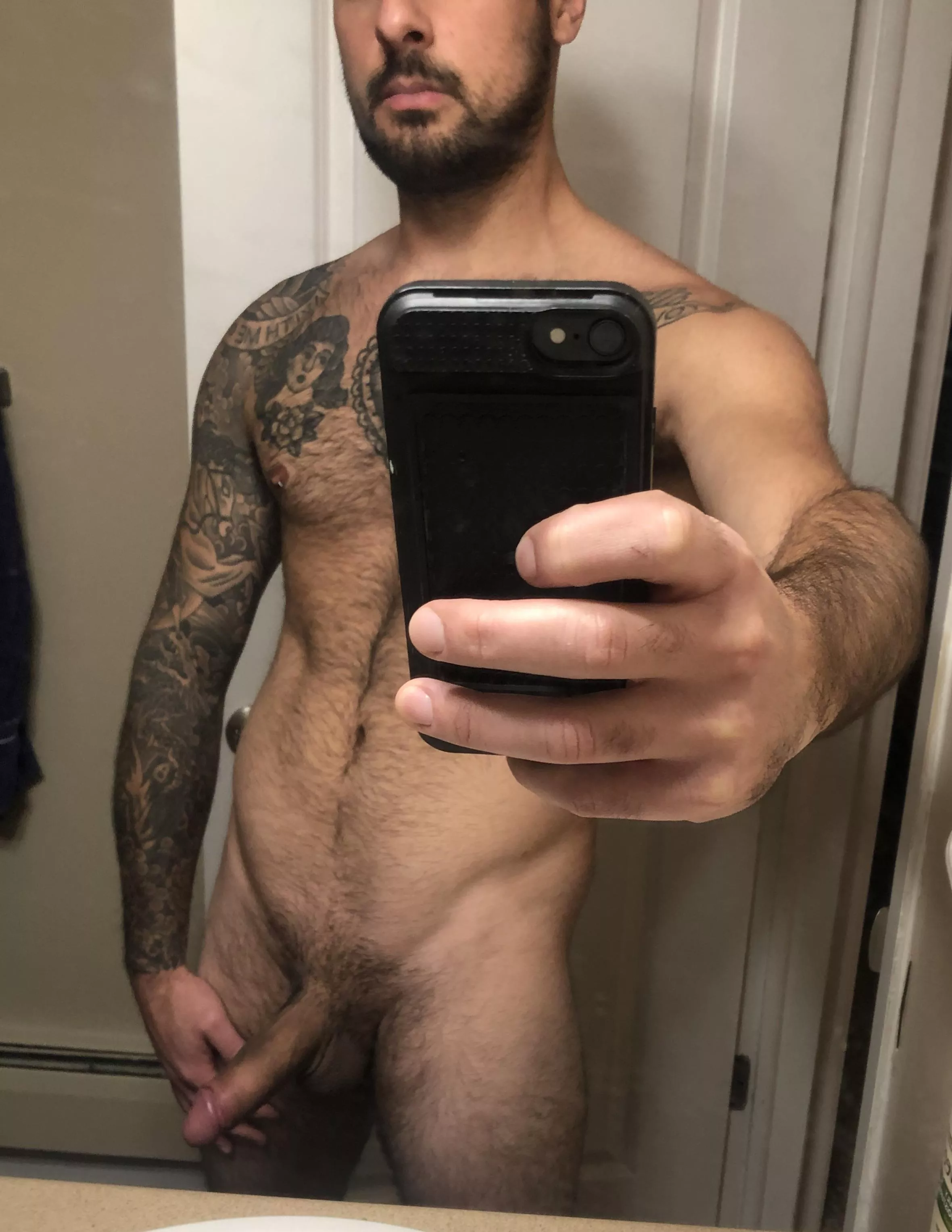 Single posted by HungInCollege7