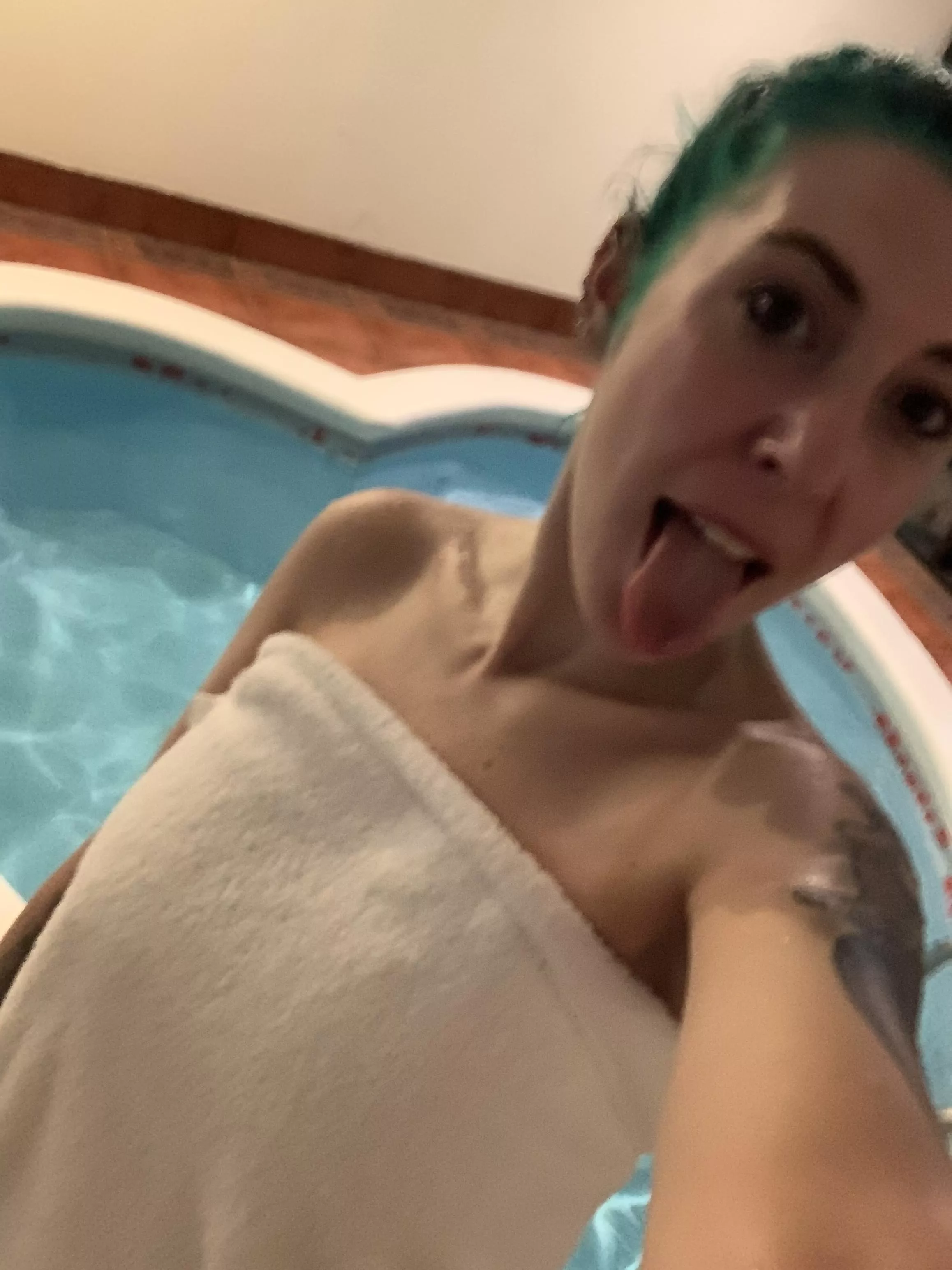 Swim time posted by sirenskiss3