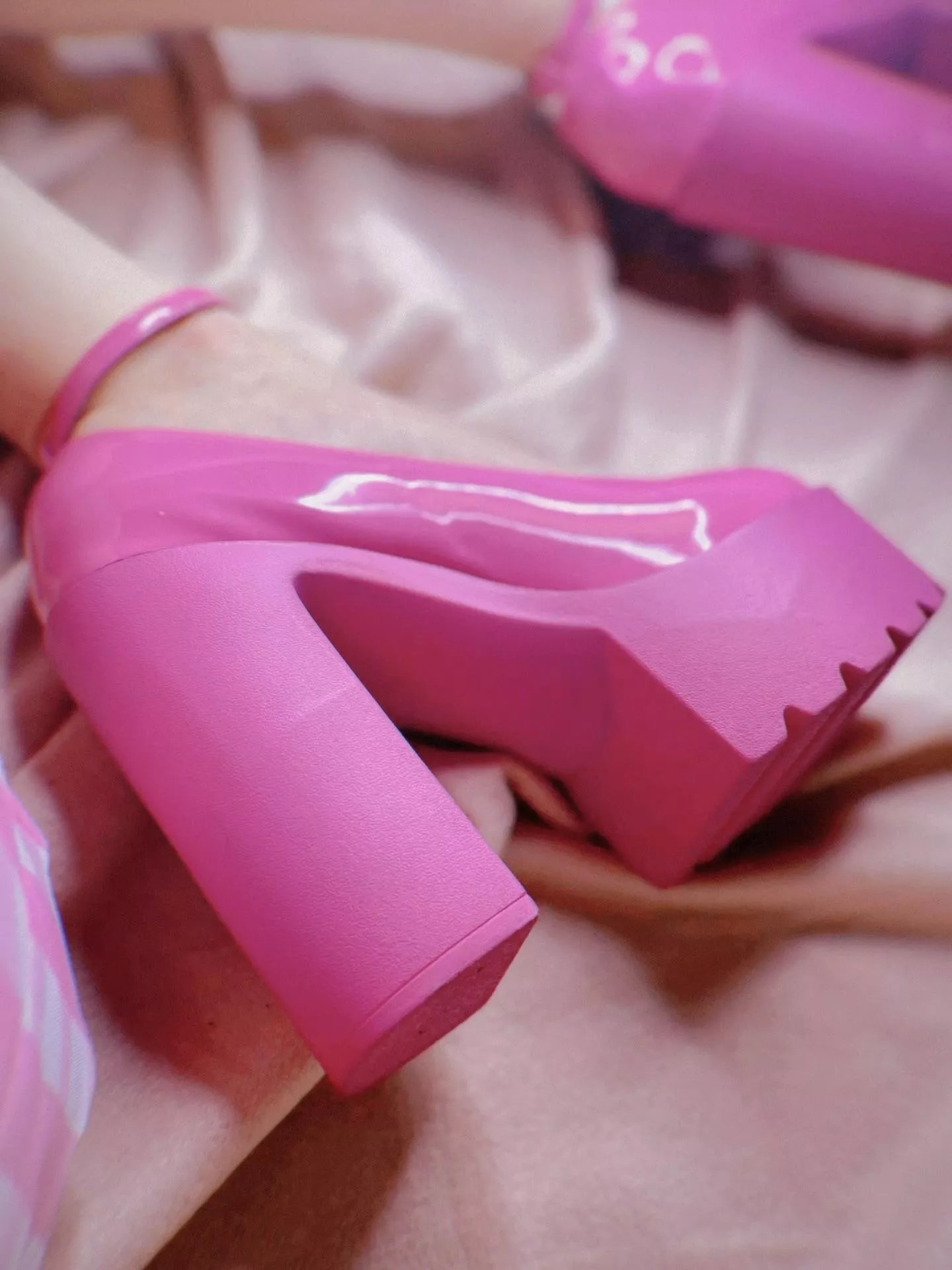 These heels are the cutest posted by Valuable_Umpire_5925