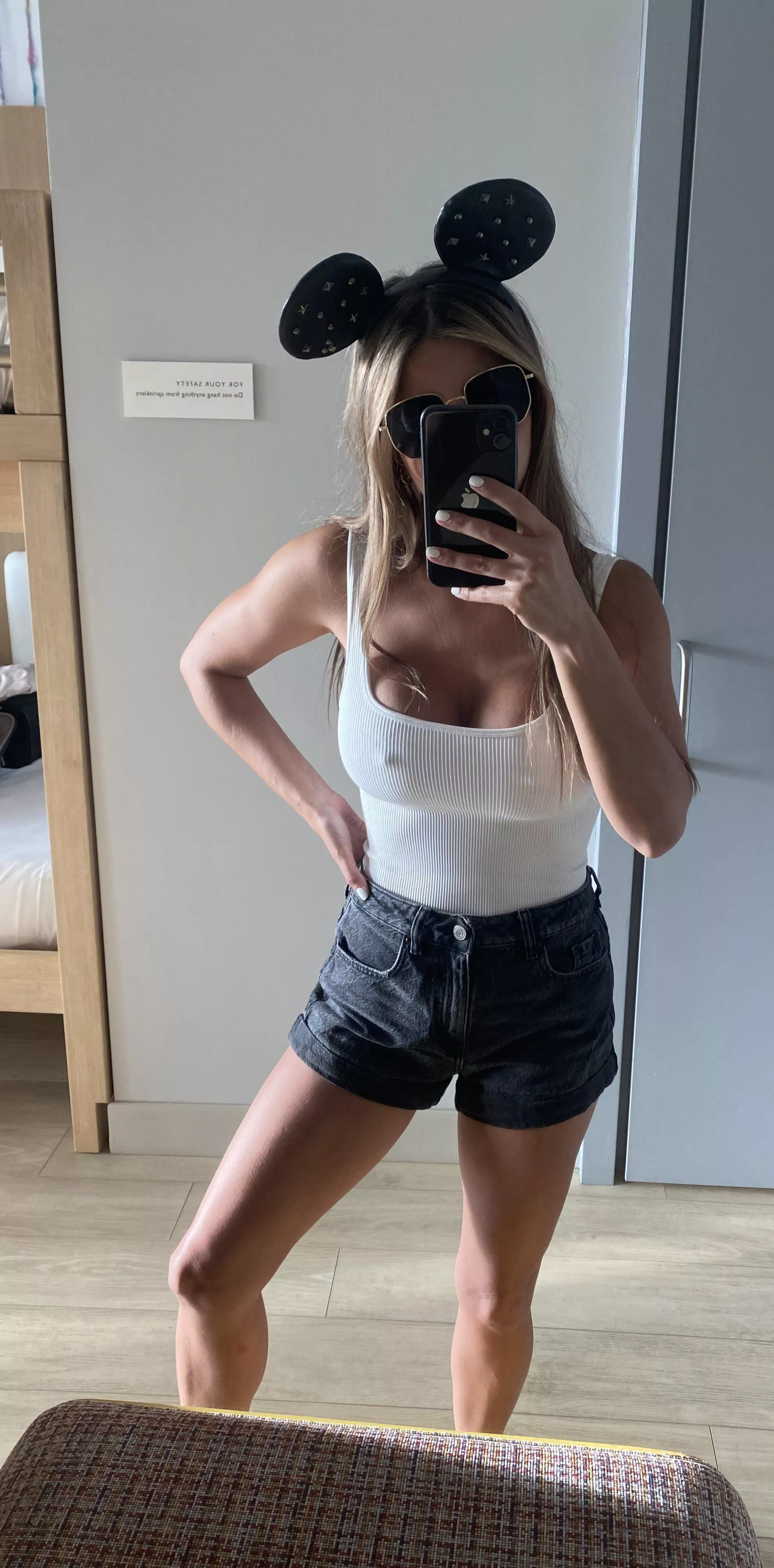 Took the kids to Disney Today! Mother of 4! posted by pretty_lil_jada