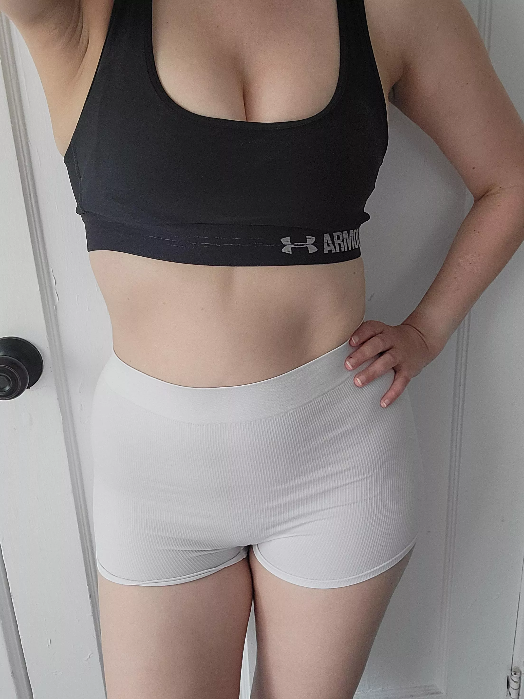 Weekend workout out[f]it posted by MarieAtwood