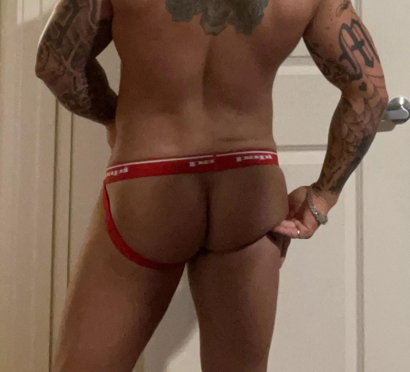 Wish I could just wear only these all day 😌 posted by No_Design9401