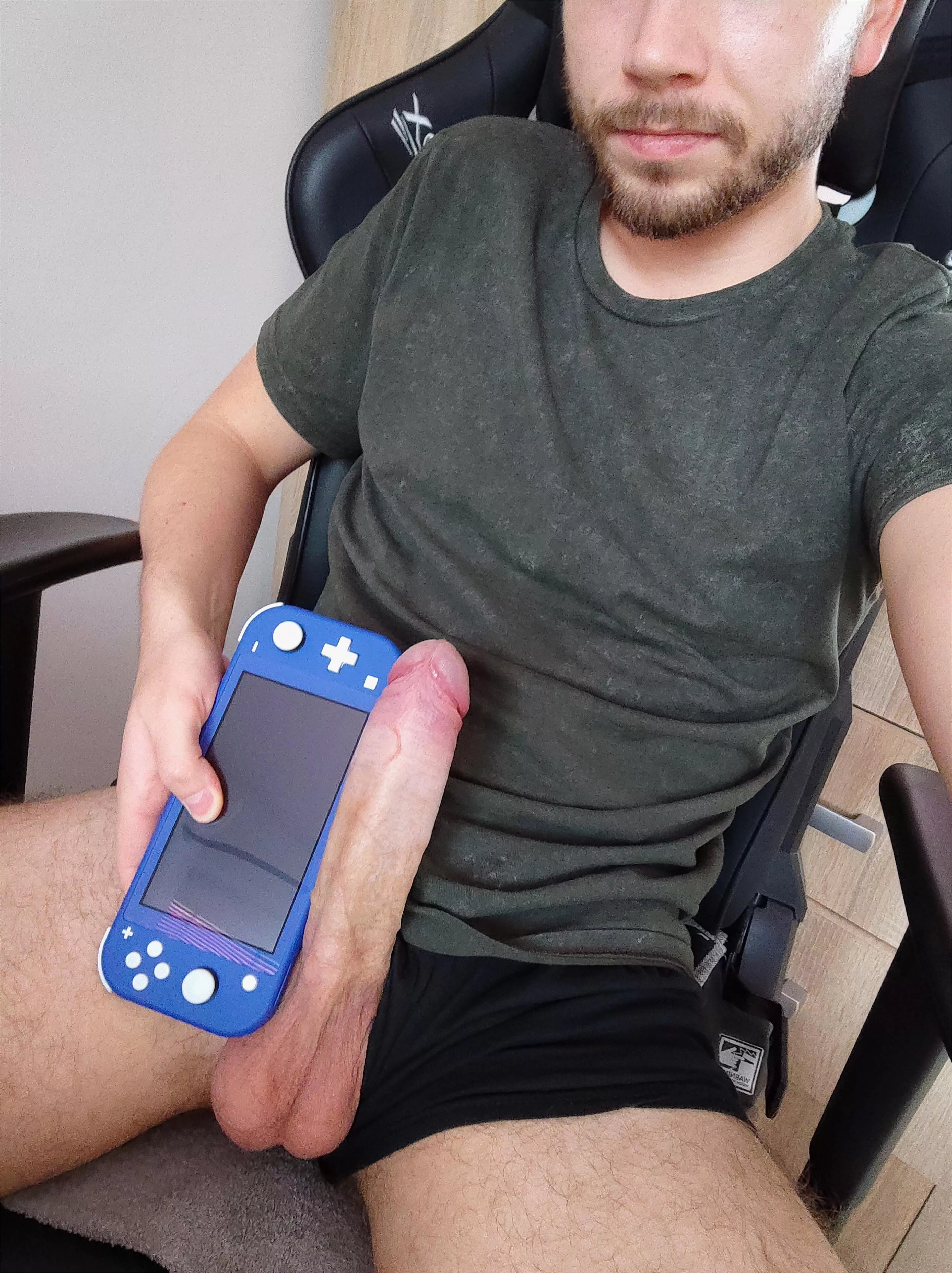 Would you suck it while i'm saving Zelda? posted by ArtificialHuman77