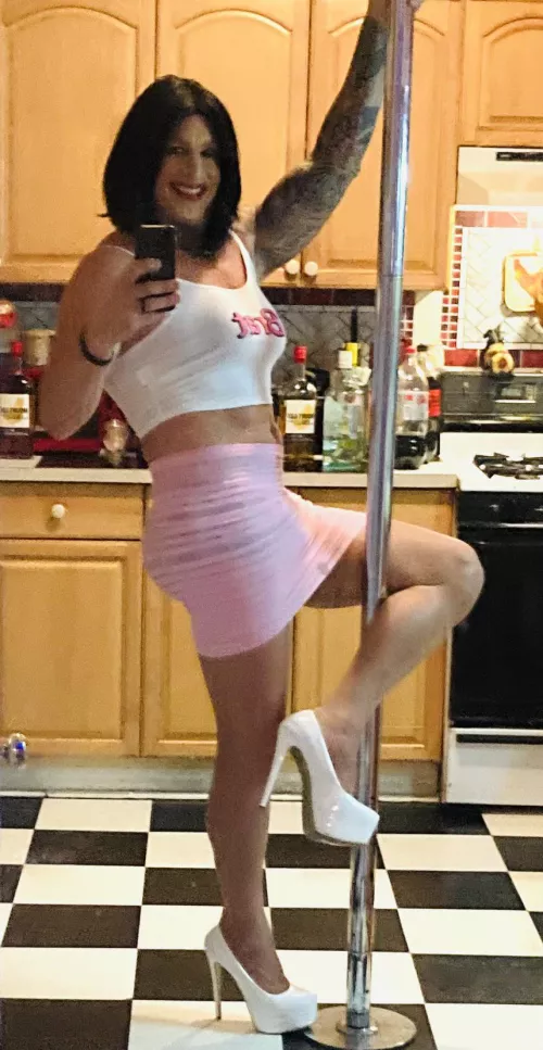 Yes, in the kitchen by ccdchrissy