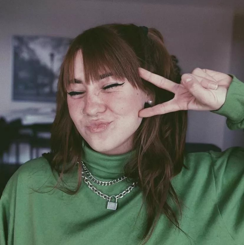 Always wear your best smile posted by Helenmkj