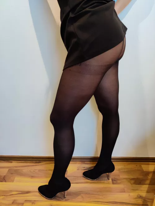Do you like my legs in shiny pantyhose and heels? 👠👄❤️ by wearemilucouple