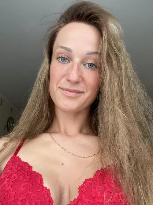 Don’t loose eye contact by TheEmilyXrose