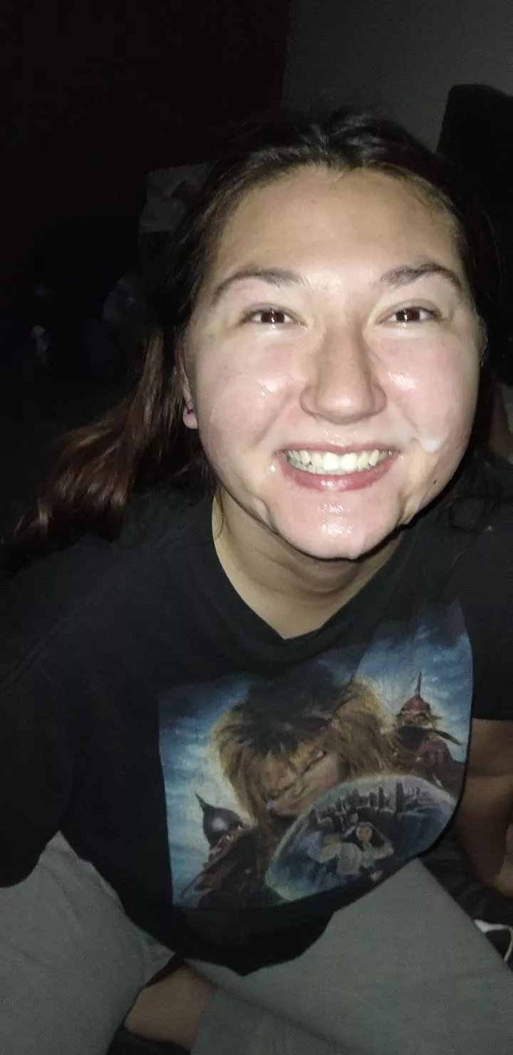 I live having cum all over my face 🤤💦 posted by xxlyssa_jwas