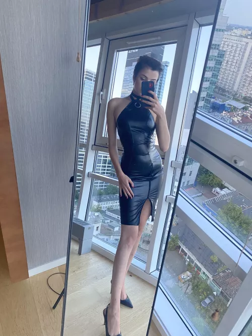 In a moment I go out - alone in a leather outfit. by Lady_Perse