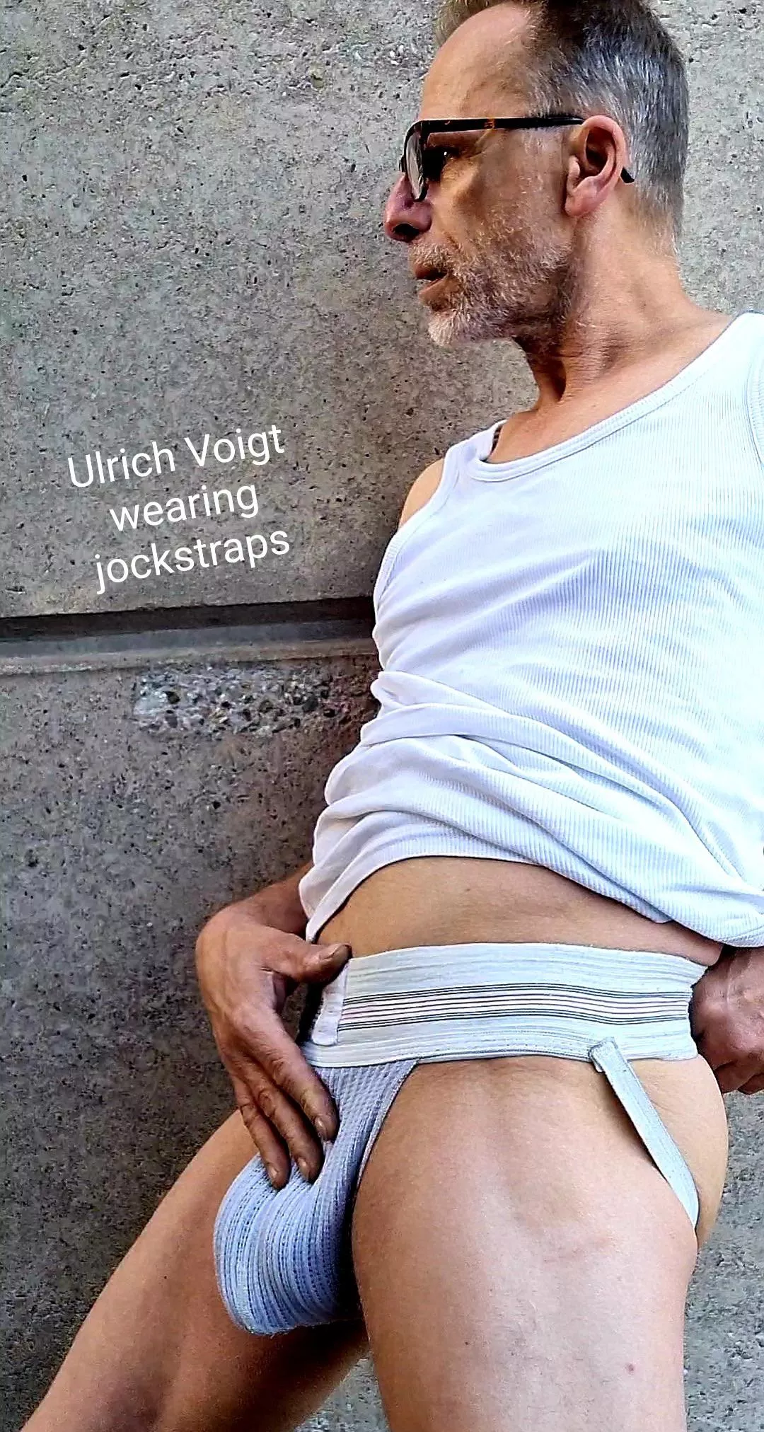 nakedulrich posted by ullibult