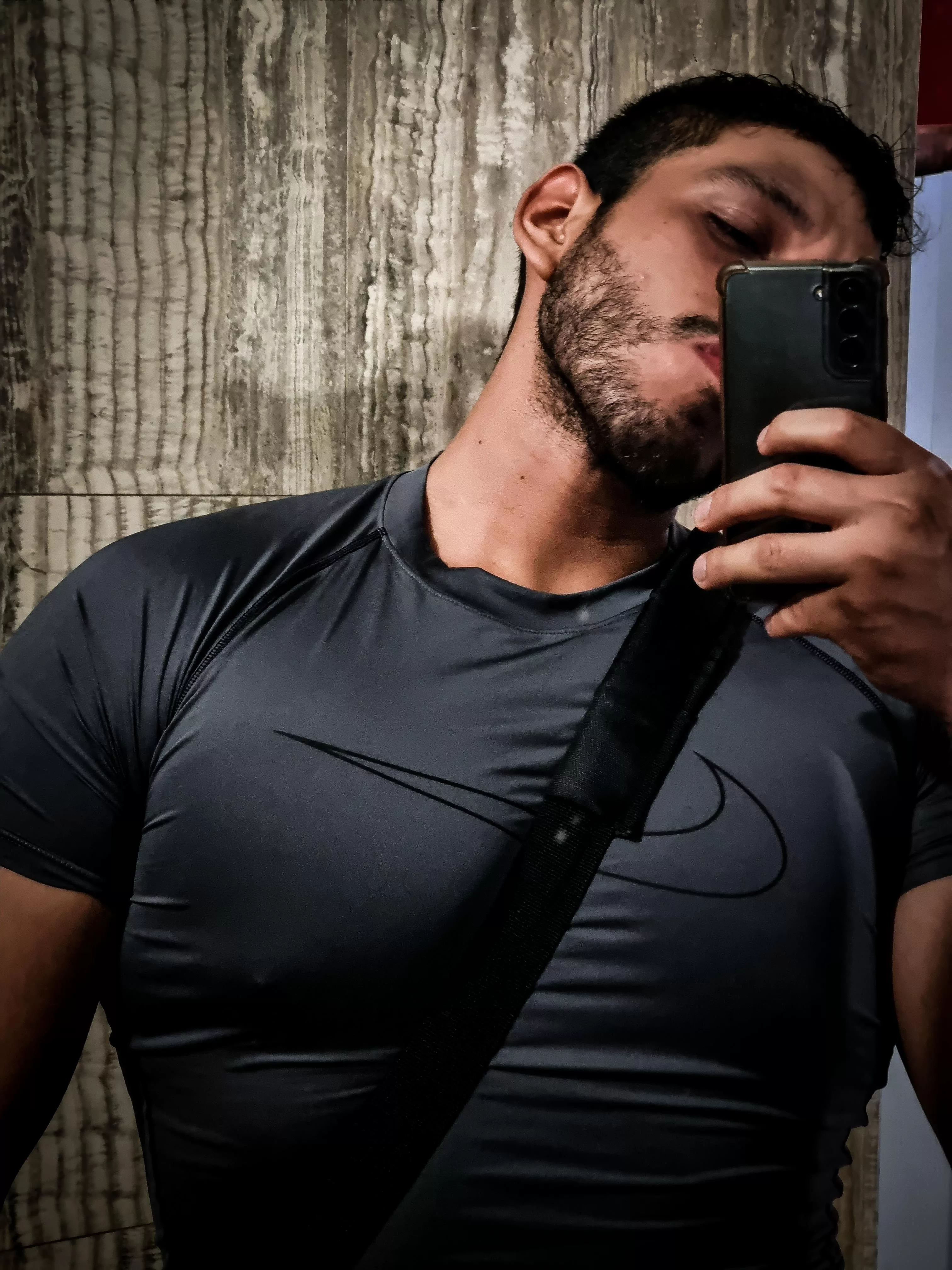 Somebody to talk every night ❤️‍🩹 posted by Grandotesexy