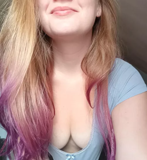 The first you see when you wake up... by SensualNature99