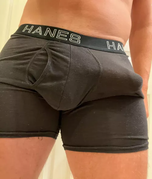 Trying to break free. by boltsfanfl