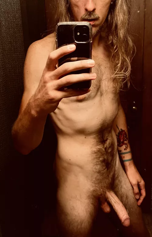 Watch things on VCRs with me by fruitrollupsalad