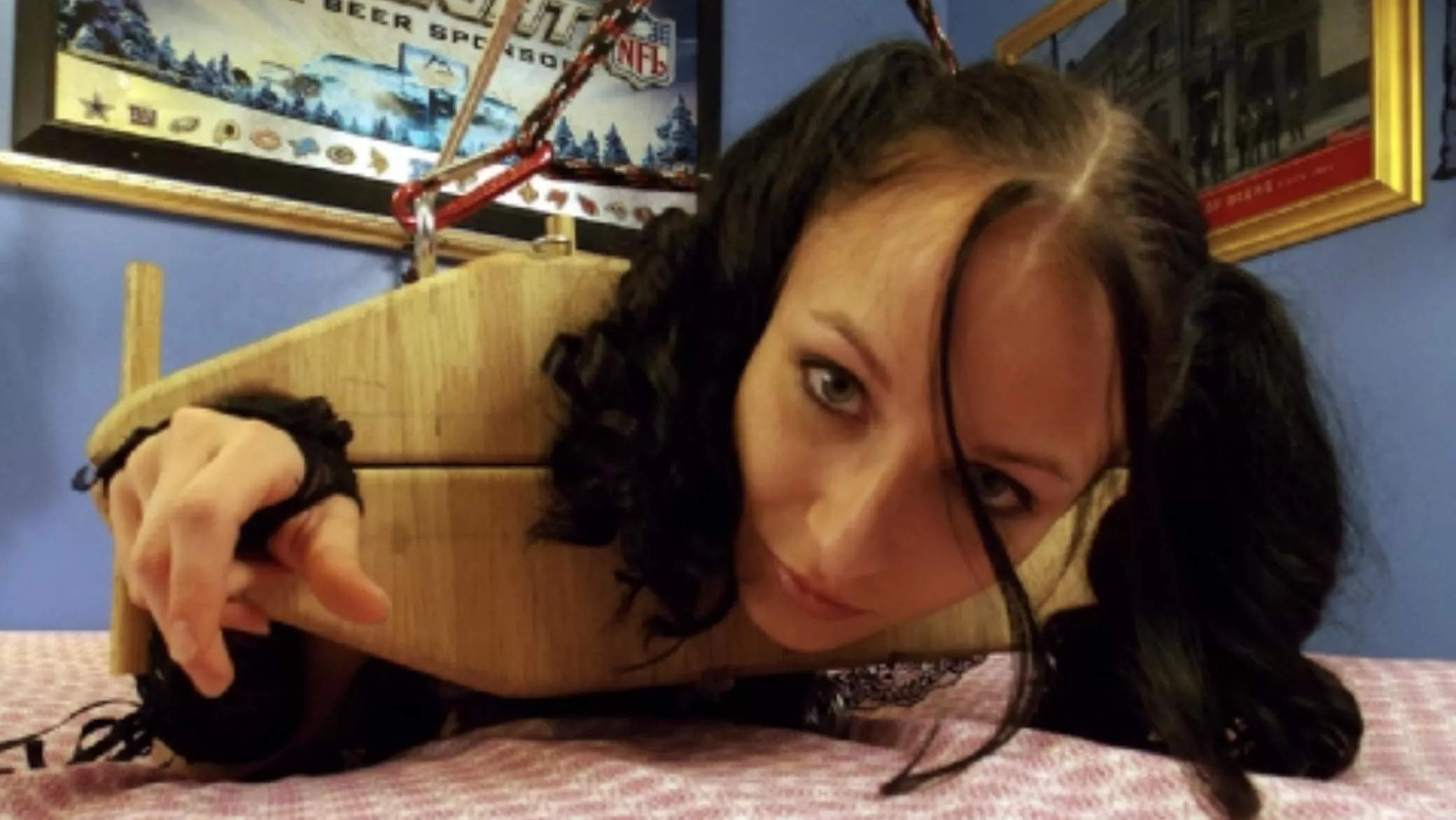 Anal is always easier when there’s no hands in the way. posted by FaithDevine