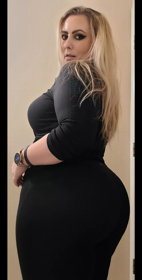 Boss bitch work attire. Think you'd get anything done? 😈 by MustangGodd3ss