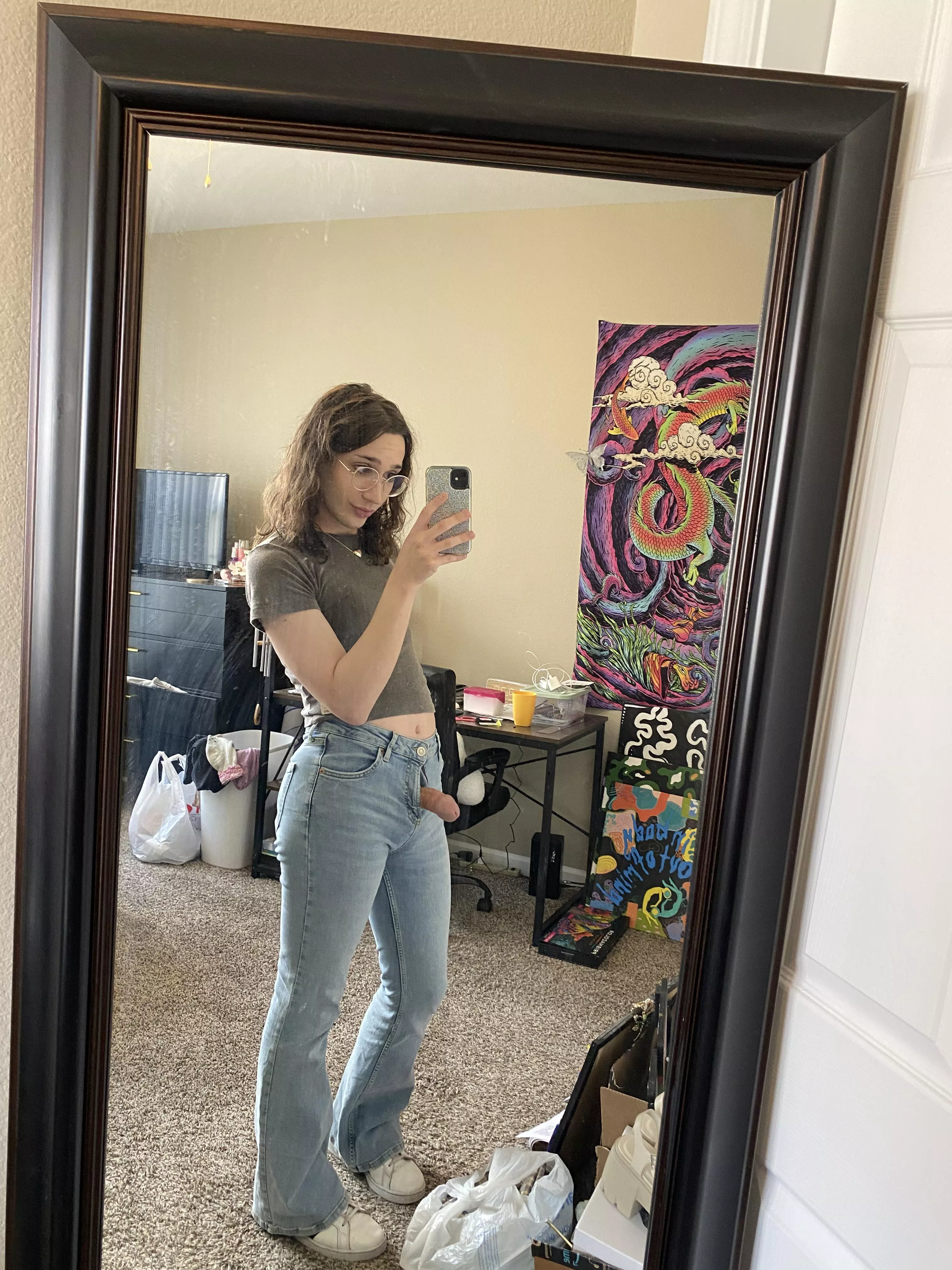 Could i use your throat on the first date ? 😳 posted by Gunebujj