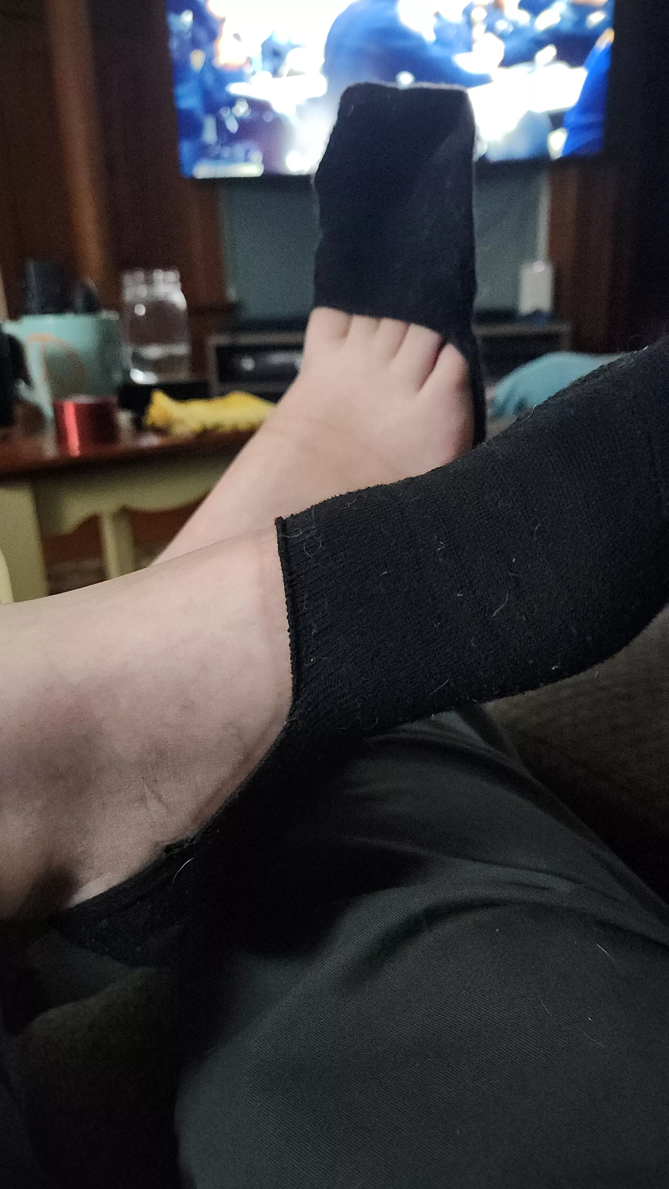 [F] Guess what's under there posted by Peoriafeets