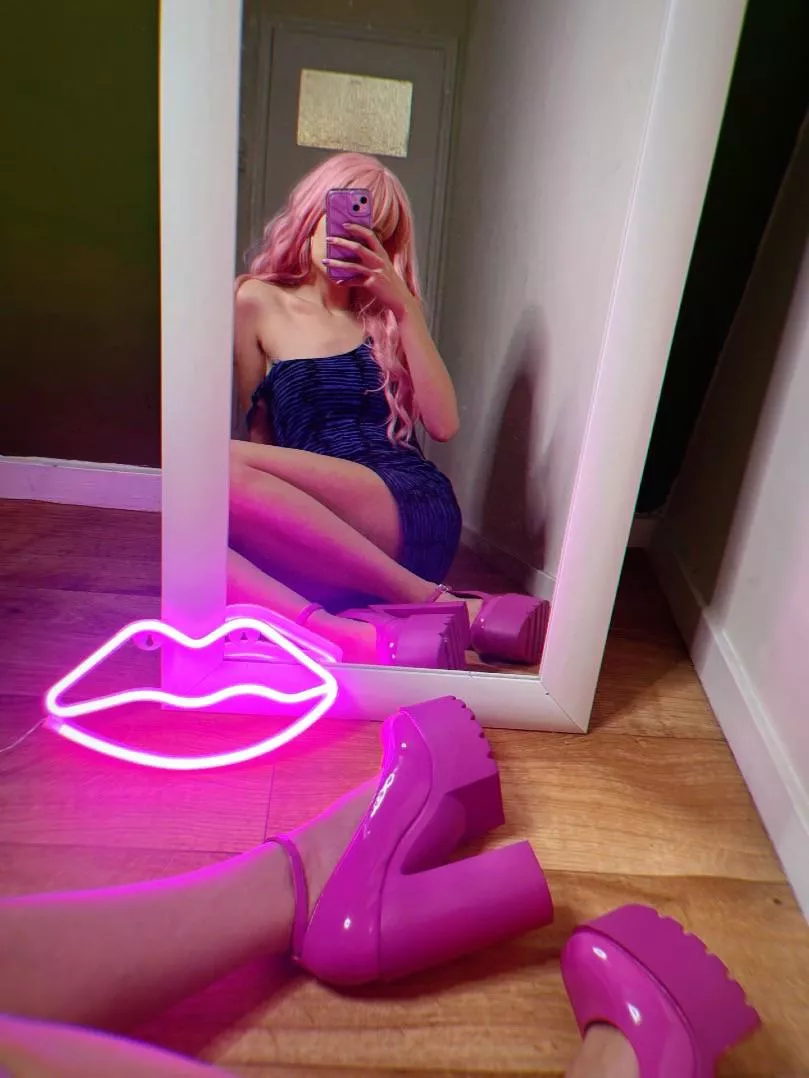 Feeling cute posted by Valuable_Umpire_5925