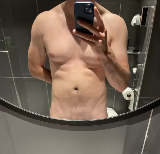 First post here 👋 by bare_and_square