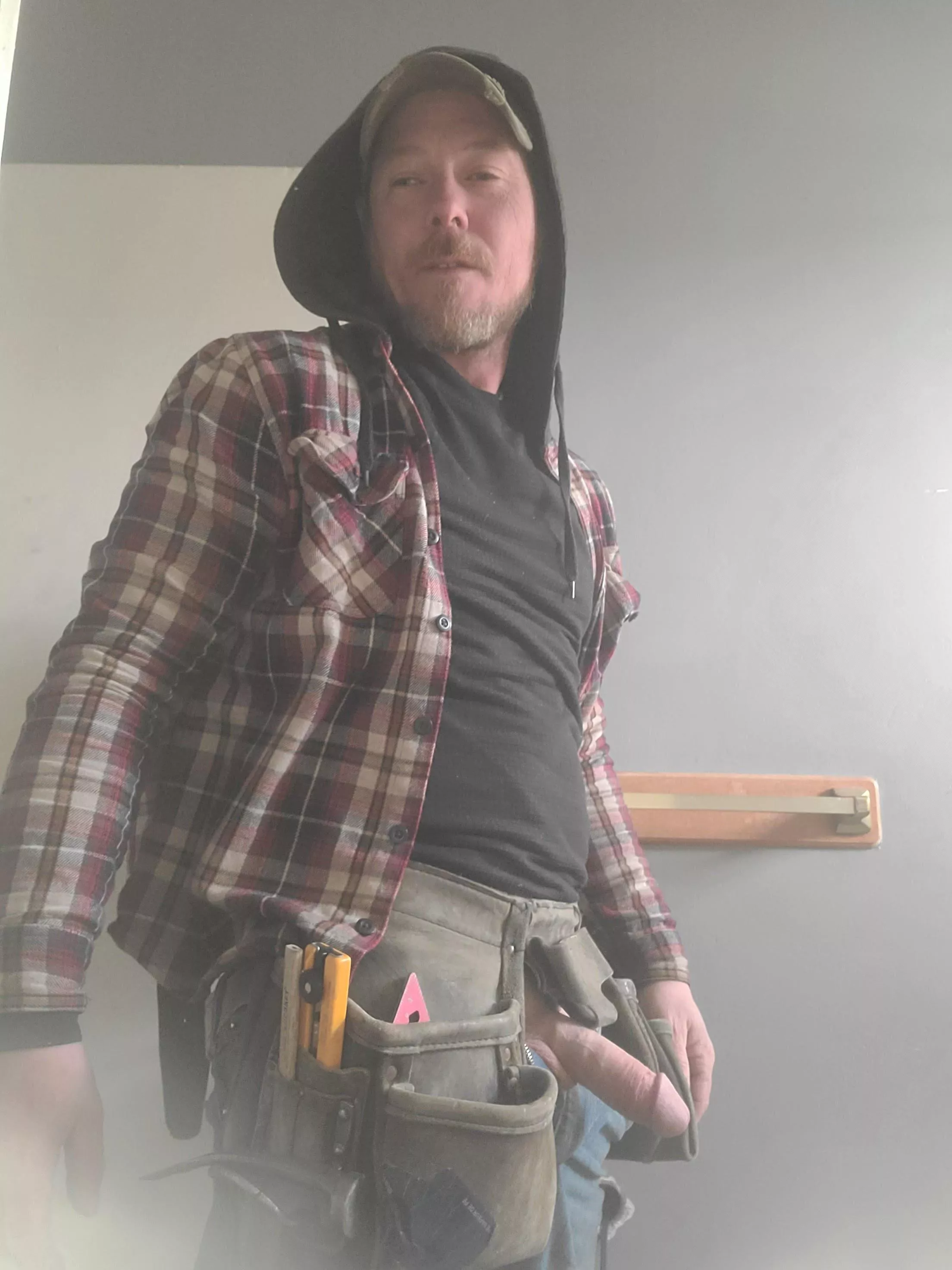 Let me cum fix something [43] posted by pjbrick14